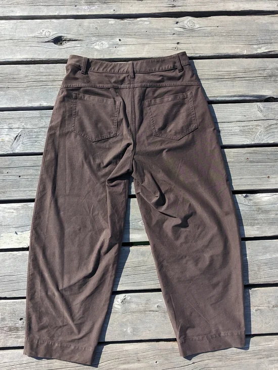 Lululemon City Sleek Barrel-Leg Pant Light Utilitech, Espresso, Size 29 - Picture 3 of 6